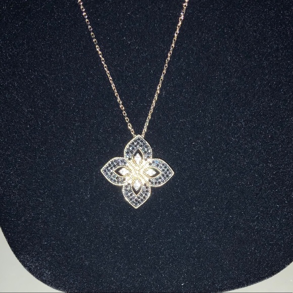 2ct Black Sapphire Venetian Fleur Pendant - Picture 7 of 13